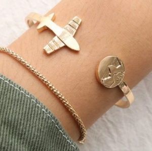 2 Piece Bracelet Set